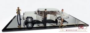 CMC Vitrine A-011 für 1:18 Renntransporter, LKW-Modelle, Modelle Maßstab 1:12