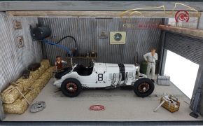 Diorama `paddocks´ CMC Mercedes SSKL #8, 1931