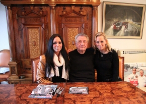 CMC Mercedes-Benz W196, Hans Herrmann, Signature Édition Diorama