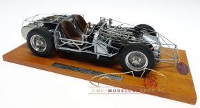 CMC Maserati 300S, 1956 Rolling Chassis, base en bois incl.