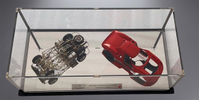 CMC Ferrari 250 LM, CHÂSSIS ROULANT ET CARROSSERIE EN VITRINE
